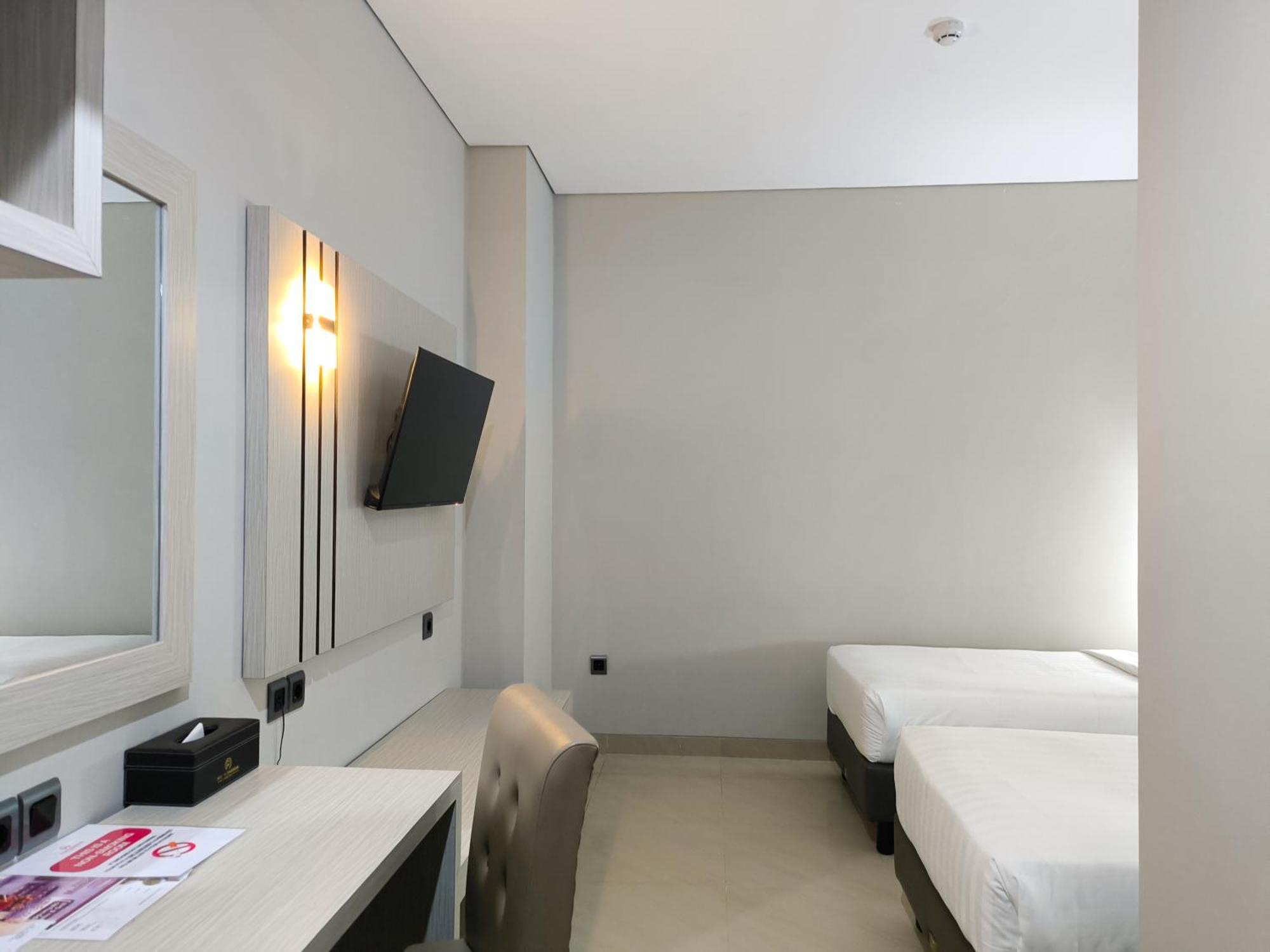 Rylich Panorama Hotel Sorong Cameră foto
